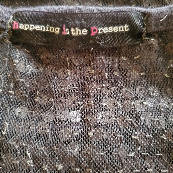 Stylish and festive sequin top - Picture 3 of 4